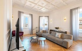 Sjr Luxury Apartment Trevi Fountain