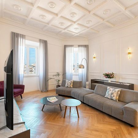 Sjr Luxury Apartment Trevi Fountain Rome Exterior photo